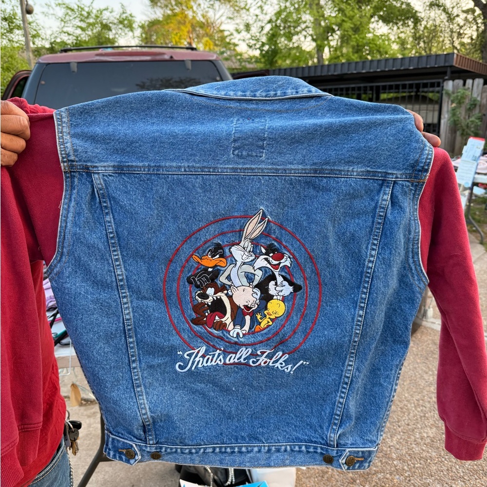 Vintage looney tunes jacket
